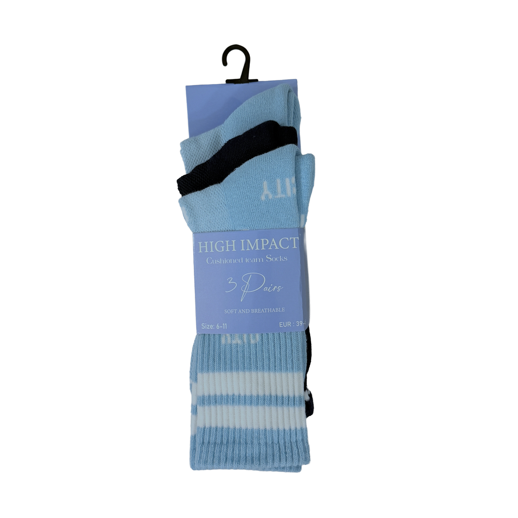 Man City inspired cushioned socks close up sky blue UK size 6-11