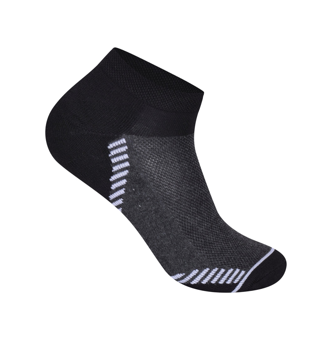 Cushioned men's trainer socks cotton blend breathable everyday wear UK